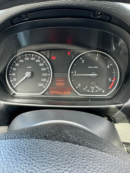 BMW 120d 5 of 5