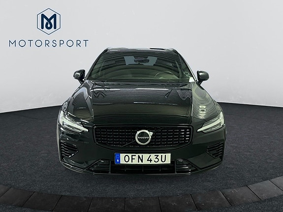 Volvo V60 8 of 24