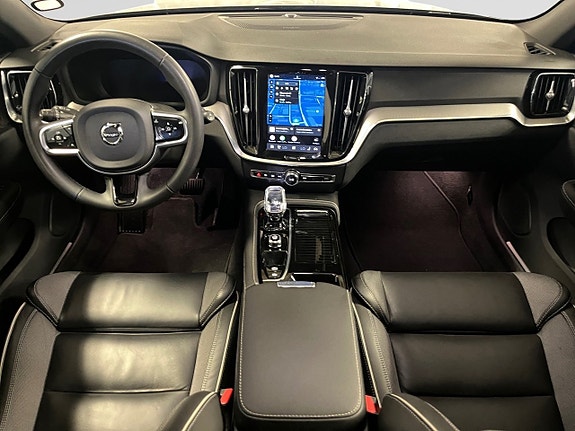 Volvo V60 10 of 24