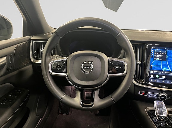 Volvo V60 12 of 24