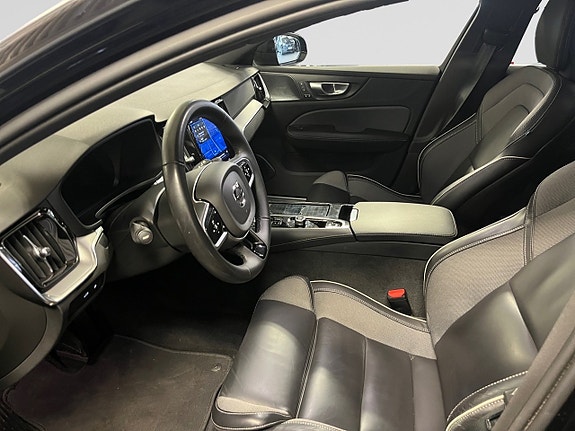 Volvo V60 9 of 24