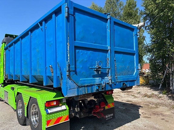 Volvo FH16 540 14 of 24
