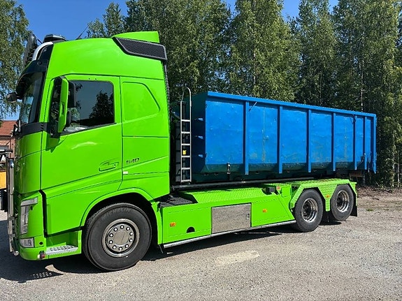 Volvo FH16 540 13 of 24