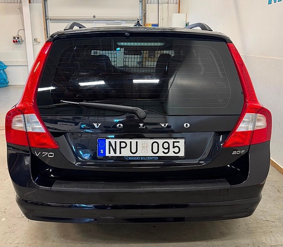 Volvo V70 5 of 5