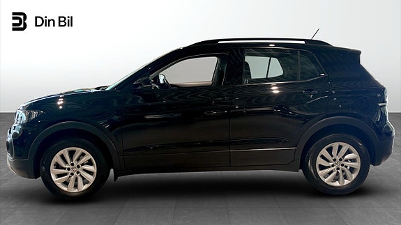 Volkswagen T-Cross 2 of 5