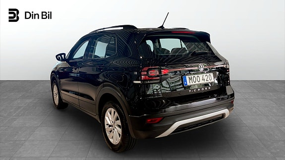 Volkswagen T-Cross 3 of 5