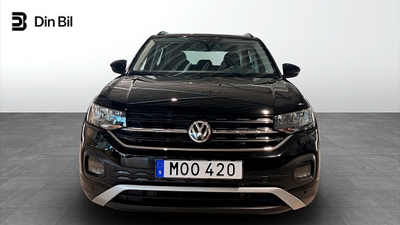 Volkswagen T-Cross 4 of 5