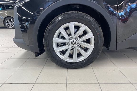 Toyota C-HR 16 of 20