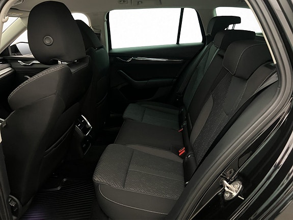 Skoda Octavia 18 of 29