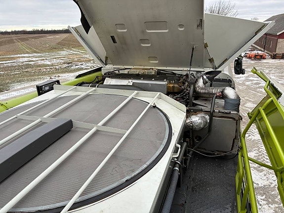 CLAAS Lexion 770 TerraTrac 10 of 24