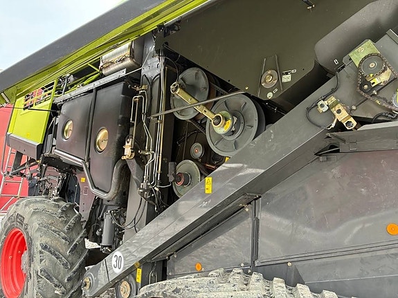 CLAAS Lexion 770 TerraTrac 17 of 24