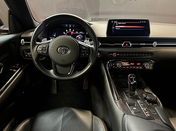 Toyota Supra 18 of 25