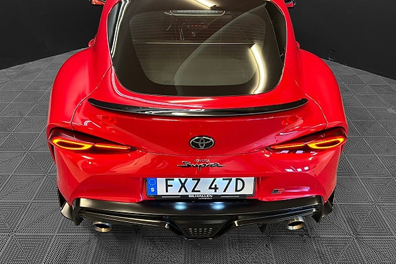 Toyota Supra 11 of 25