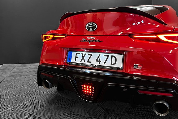 Toyota Supra 15 of 25