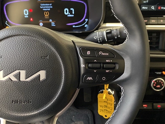 Kia Picanto 11 of 15
