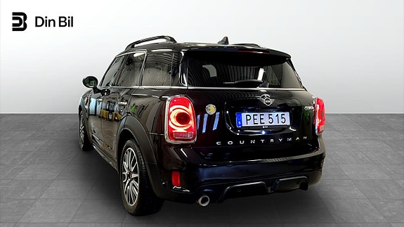 MINI Countryman Cooper 3 of 5