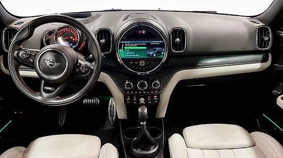MINI Countryman Cooper SE 11 of 22