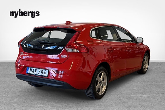 Volvo V40 4 of 12