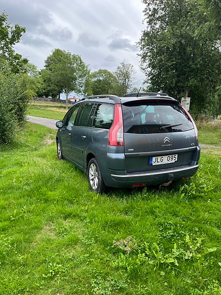 Citroen Grand C4 Picasso 3 of 4