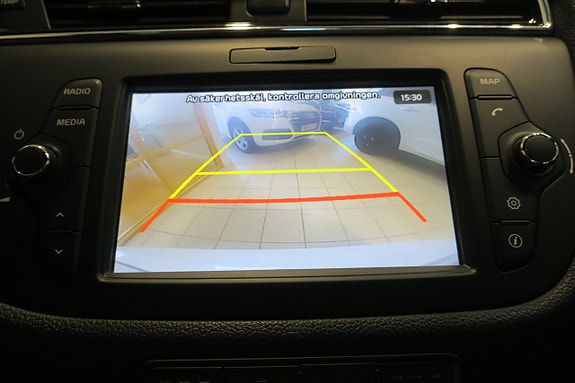 Kia Ceed 8 of 12