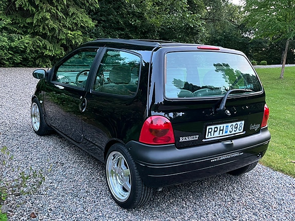 Renault Twingo 2 of 10