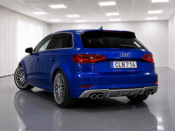 Audi S3 4 of 7