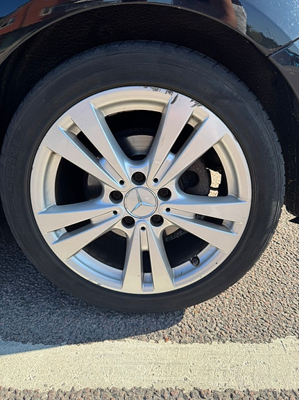 Mercedes-Benz A200 d 12 of 12