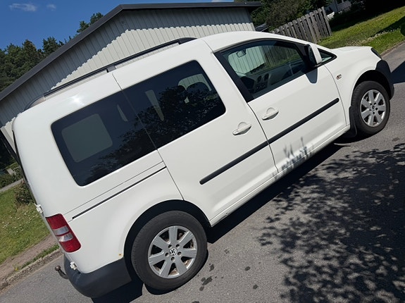 Volkswagen Caddy 3 of 5