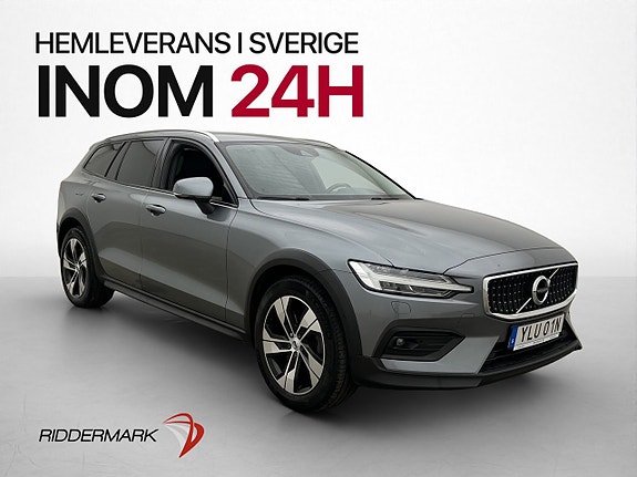Volvo V60 Cross Country 3 of 5