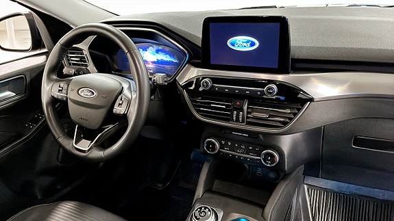 Ford Kuga 4 of 9
