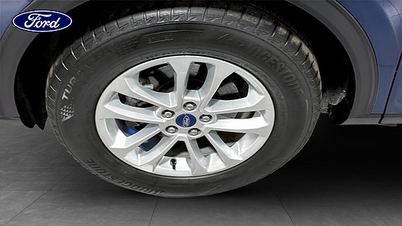 Ford Kuga 9 of 9