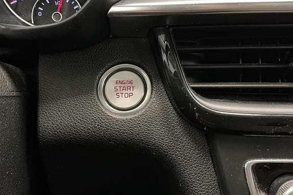 Kia Optima 18 of 23