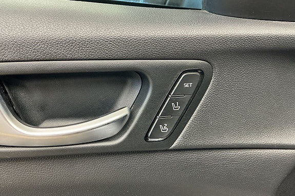 Kia Optima 16 of 23