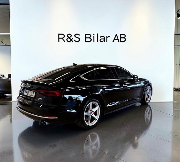 Audi A5 4 of 16