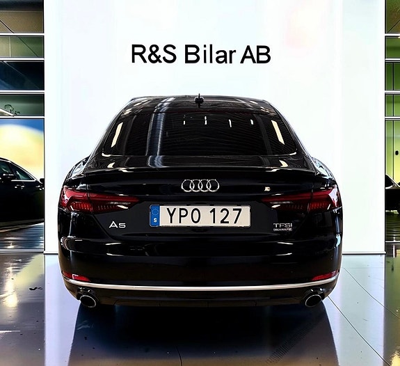 Audi A5 6 of 16