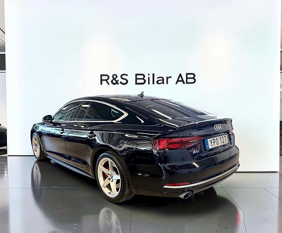 Audi A5 7 of 16