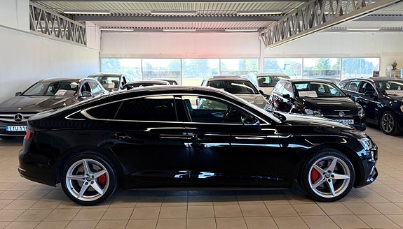 Audi A5 8 of 16