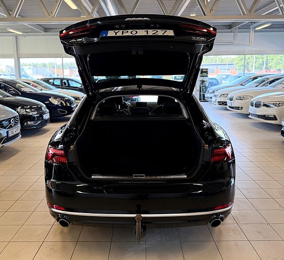 Audi A5 6 of 16