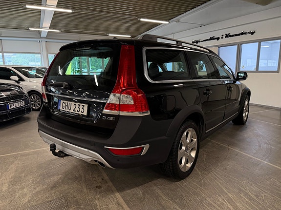 Volvo XC70 3 of 17