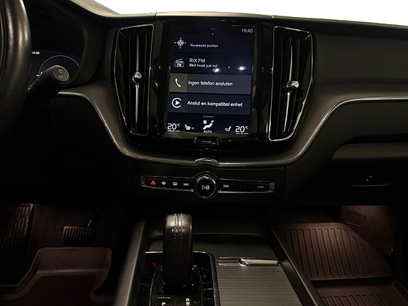 Volvo XC60 15 of 24