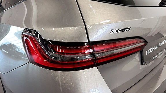 BMW 530e 12 of 14