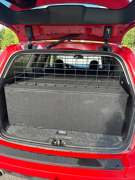 Volvo V70 7 of 11