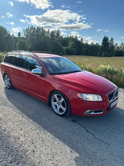 Volvo V70 5 of 11