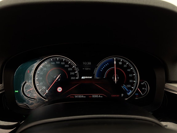 BMW 530e 18 of 30