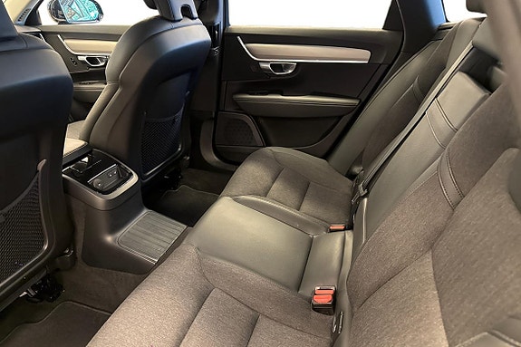 Volvo V90 13 of 20