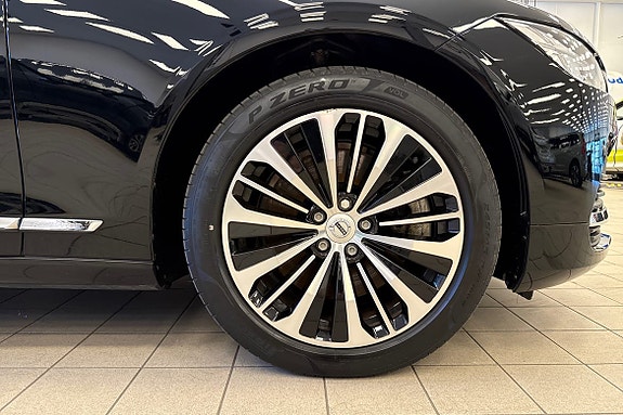 Volvo V90 16 of 20
