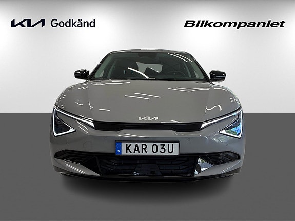 Kia EV6 2 of 5