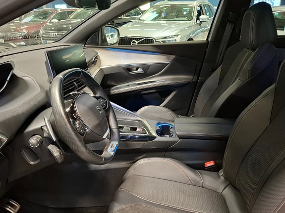 Peugeot 5008 13 of 30