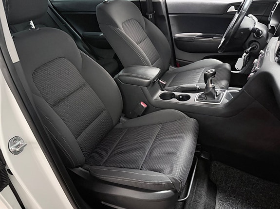 Kia Sportage 13 of 20