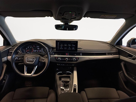 Audi A4 10 of 26